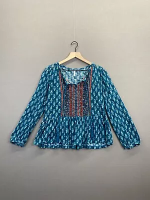 Passports Womens Blue Shirt Paisley V-Neck Long Sleeve Front Tie Size Small • $19.99