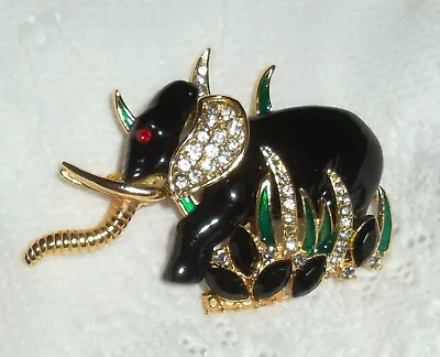 Vintage Hattie Carnegie Lucite Elephant Brooch Pin Pendent Crystals Rhinestone • $174.99