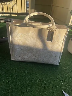 Oscar De La Renta “Neiman Marcus” Canvas Tote Handbag • $30