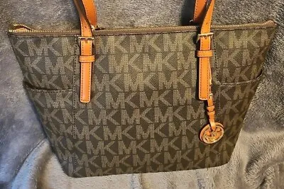  Womens * MICHAEL KORS  Jet Set Monogram TOTE In Brown NEW. • $80