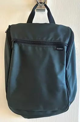 L.L. Bean Personal Organizer Hanging Toiletry Bag Green Nylon Travel Bag • $15.99