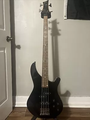 Mitchell MB200 Modern Rock Bass With Active EQ Black - 9V Battery Included • $75
