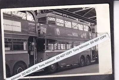 London Transport - B1 Type Trolley Bus No. 68 @ Carshalton - Photo  # B11611 • £1