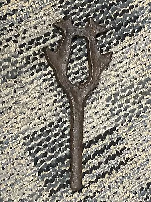 Antique  HORSE DRAWN WOOD BEAM PLOW CLEVIS PIN WRENCH Farm Accessory PIONEER • $12.99