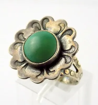 Vintage Unmarked Southwestern Sterling Silver Green Turquoise Flower Ring Sz 6.5 • $40