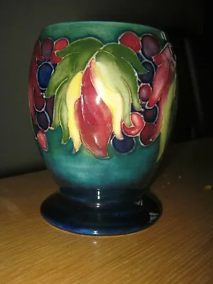 Rare Moorcroft  Goblet * Leaf And Berry *  * Must See ** • $279.96