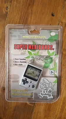 NEW/SEALED! Nintendo Super Mario Bros Mini Classics Keyring Game • £25