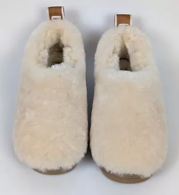 NWT UGG White Classic Cozy Genuine Shearling Slippers Women's Size US6 EU37 • $85.49