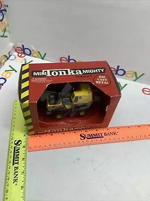 Maisto 1998 Mini Tonka Mighty Excavator 5000 Ton Max 21098 Diecast Very Elegant • $34.25