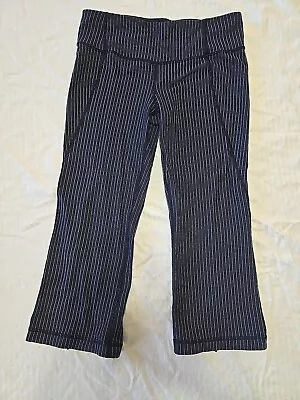 Lululemon Capri Vertical Striped Leggings Size 8 Blue Split Hem • $27