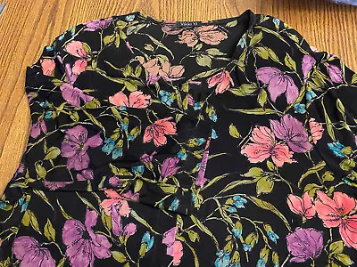 Vikki Vi Woman  Twin Set Jacket 1X Tank  2X Floral Excellent Condition! • $44.79