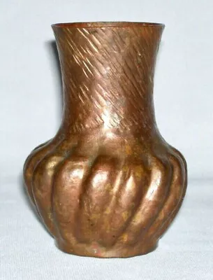 Vintage Arts & Crafts Hand Made Solid Quality Copper VASE (4.25 ) • $19