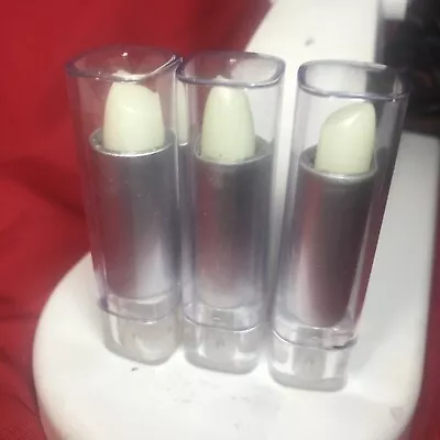 Lot Of 3 - Naturistics Miss Kiss Lip Gloss Lipstick Clear /Moisturizing 1400-05 • $8.99