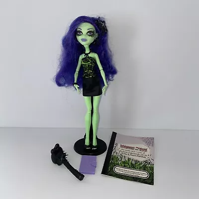 Monster High Gloom And Bloom Amanita Nightshade Doll W/ Portfolio Diary Brush • $49.99