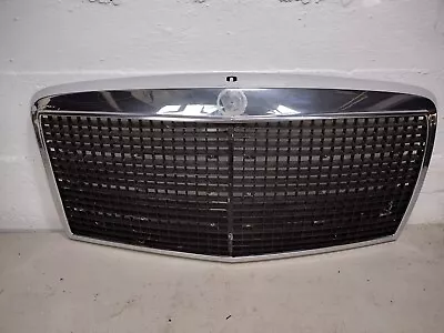 Mercedes W116 300SDL 450SEL 300SD Front Grille 73-80 • $88.97