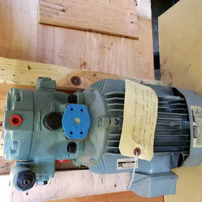 $425 • Buy Nachi Hydraulic Pump And Motor Uvc-1a-2a3-22-4-6125d (item #3070)
