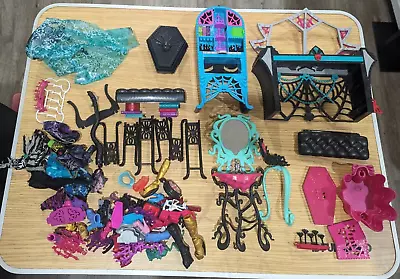 Monster High Assorted Accessory Lot - Preowned • $12.50