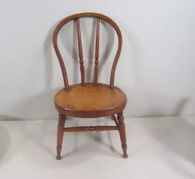 Antique 1872 Spindle Back Bowback Bentwood Child's Doll Chair • $125