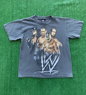 WWE Kids Youth Wrestling Shirt Sz Small Gray Undertaker Rey Mysterio • £18.07