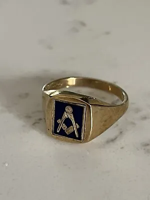 9ct Gold Masonic Swivel Ring • £500