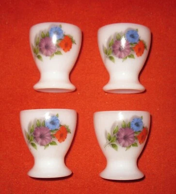 Je vends un joli lot de vaisselle vintage années 60/70 en