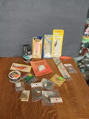 Vintage Fishing Lot Lures Scale Hooks Line Jenson Davis Zebco • $24