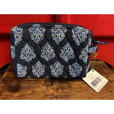 NWT Vera Bradley Calypso Small Cosmetic Bag Blue Fleur Di Lis 6x4 Plastic Lined • $14.99