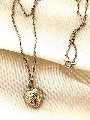 Vintage 9ct Gold Small Heart Charm Pendant On 375 Gold Fancy Link Chain • £80