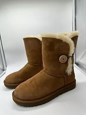 UGG Womens Bailey Button II Boots Chestnut Size 8 • $59