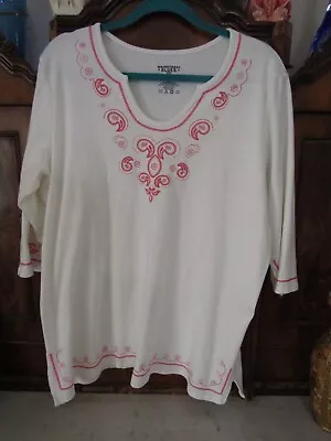 Mainstreet Blues White/pink Paisley Embroidered Tunic 1X EUC • $4.99