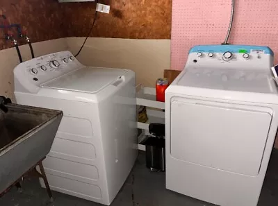 GE Electric Washer And Dryer Set • $550