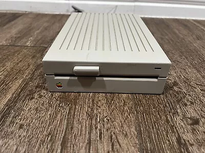 Vintage Apple 5 1/4 Inch External Floppy Drive Model A9M0110 5.25 • £75.98