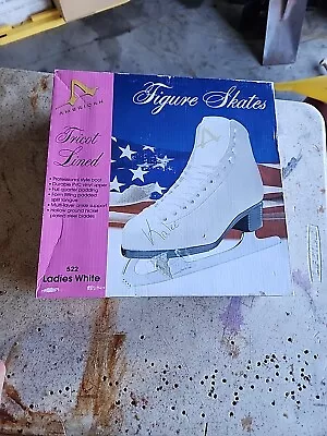 AMERICAN LADIES WHITE SIZE 7 Padded LINED FIGURE SKATES NO. 522 Used With BOX • $26.99