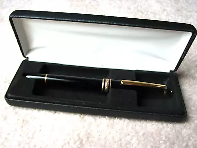 Montblanc Meisterstuck 14K .585 Gold  4810 Black Fountain Pen • $279