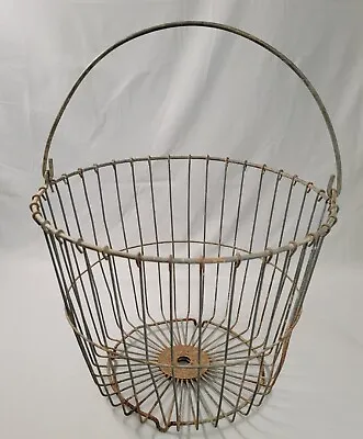 Vintage Metal Wire Egg Gathering Basket Old Farm Decor Shabby Primitive • $24.95