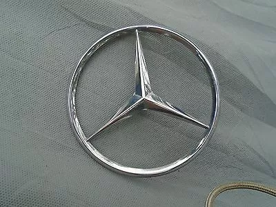 Mercedes W126 380SEL 420SEL 560SEL Genuine Rear Trunk Lid Star Emblem 1267580058 • $29.95