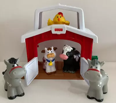 Fisher Price Little People Farm House Barn 2002  & 5 Animals Horses Cows & Chick • $45