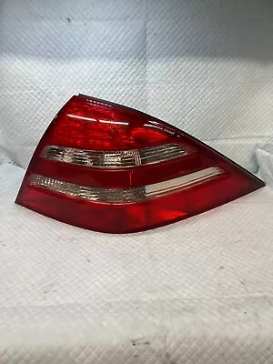 2006 Mercedes CL500 Right Passenger Side Tail Light A 215 820 06 64 OEM (A9-1) • $279.99