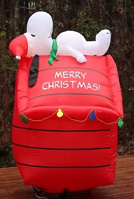 5' PEANUTS SNOOPY LYING ON DOGHOUSE Airblown Lighted Yard Inflatable • $89.99