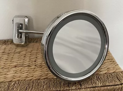 Magnifying Chrome Wall Mounted Bathroom Round Mirror : Shaving/Make Up (Project) • £5
