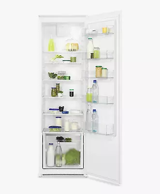 Zanussi Series 20 ZRDN18FS1 Integrated Upright Tall Fridge C406 • £399.99