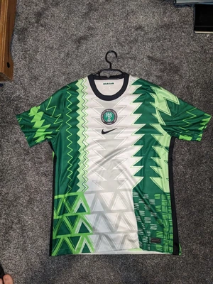 £9 • Buy Nigeria Home Shirt 2020-2021 Large