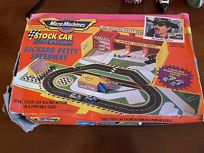 Micro Machines Richard Petty Speedway Playset • £0.99