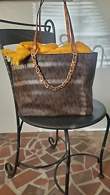 Chic Michael Kors Large Double Strap Logo Tote Brown/beige Wonderful Condition  • $65