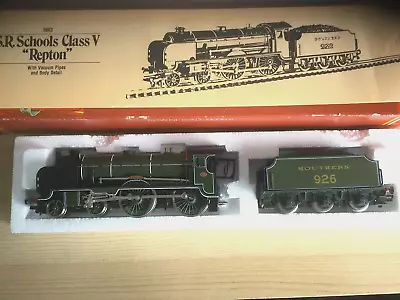 HORNBY R383 SR 4 4 0 SCHOOLS CLASS  926 REPTON In SR Green • £66.50