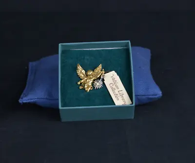 The Vatican Library Collection Angel Cherub Pin Brooch Star W/Tag (DA10223) • $19.99