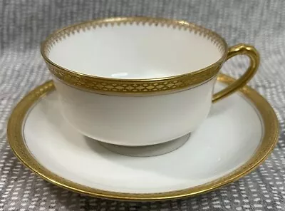 Haviland & Co. Limoges Tea Cup & Saucer With Gold Trim Made In France • £18.99