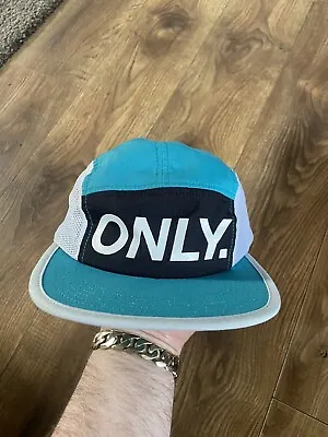 Only Ny 5 Panel Caps X2 • £35