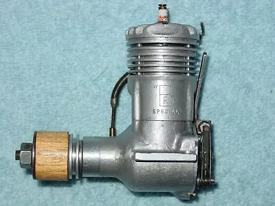 RARE 1946 RB Steele RB SPECIAL 29 Ignition Spark Plug Model Airplane Engine Exc. • $274.95