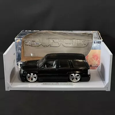 Jada Dub City Big Ballers Cadillac Escalade 2002 Black Diecast 1/18 MIB • $39.96